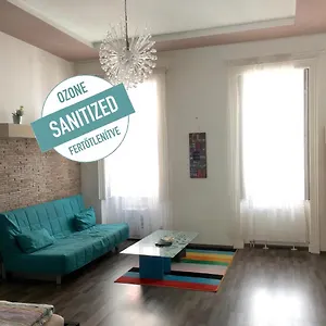 Budget By Hi5-kiraly 99 Apartmán Budapešť