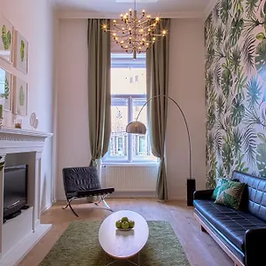 Bpr Center Design Apartamento Budapest
